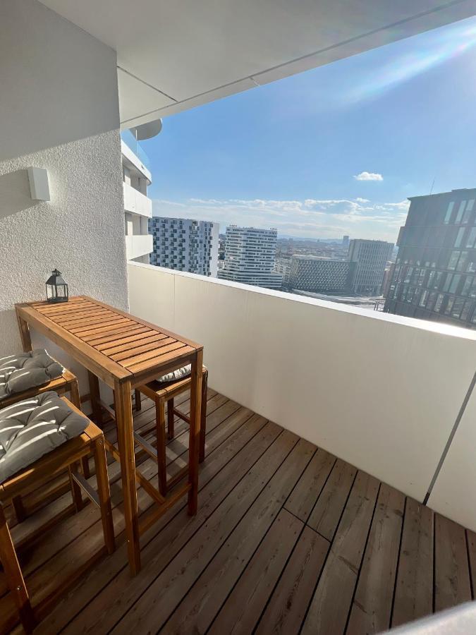The View-16.13 Quartier Belvedere Appartement Wenen